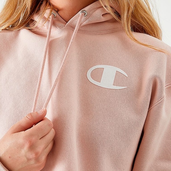 Women's cropped Champion hoodie w/BIG C - Picture 2 of 6